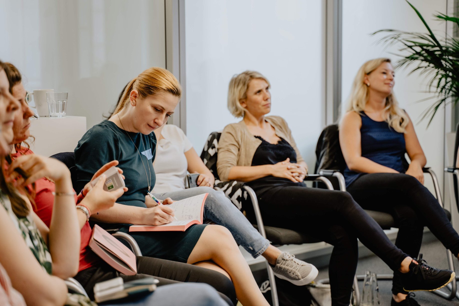 Virtual Workshop: Sustainability in the Supply Chain with Amazon Operations